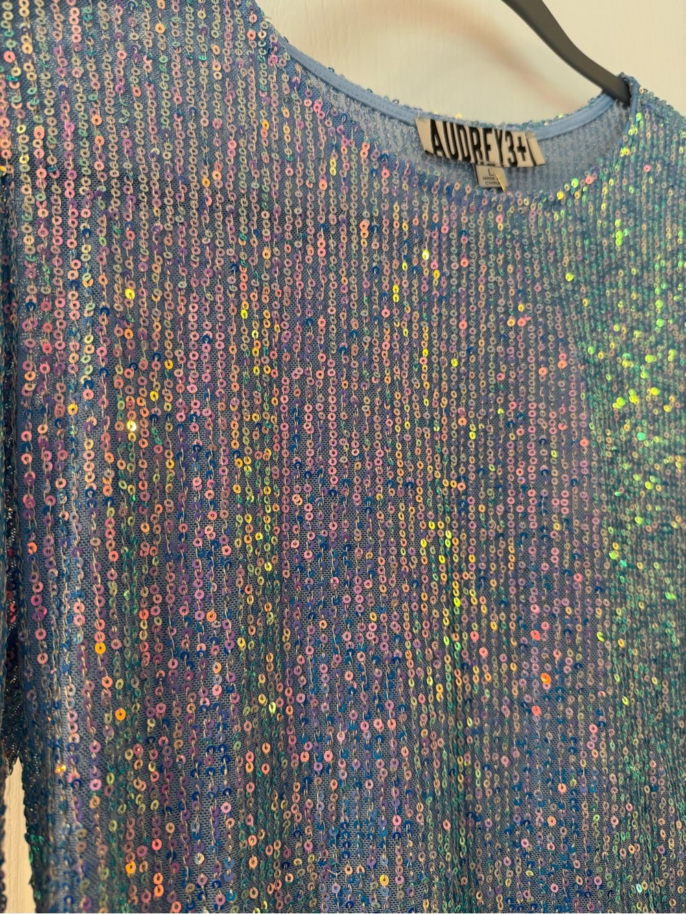 🩵🩷Audrey 3+1 Holiday Party Blue Cotton Candy Sequin Long Sleeve Crop NWT Large - Picture 6 of 13